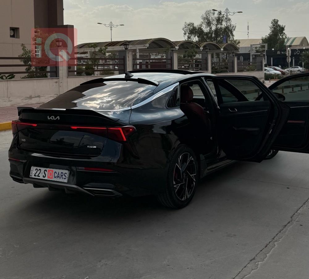 كيا K5